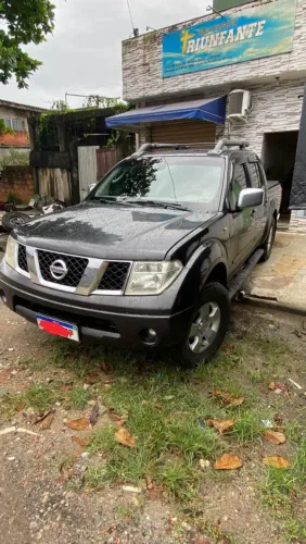 Nissan Frontier LE CD 4X4 2.5 TB Diesel Mec. 2011
