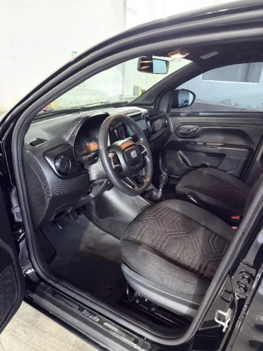 Fiat Strada Freedom 1.3 Flex 8V CD 2024
