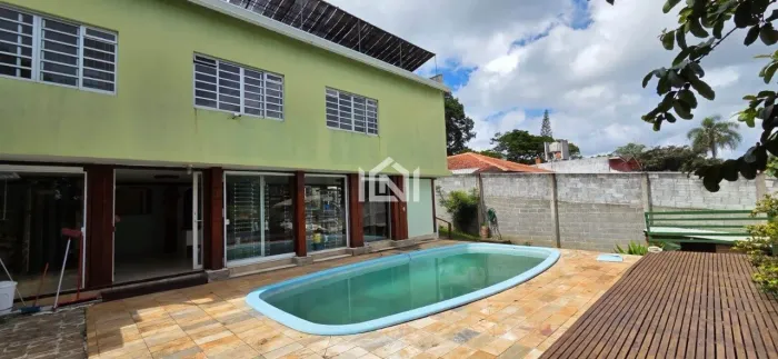 Casa à venda no condomínio Santo Afonso I