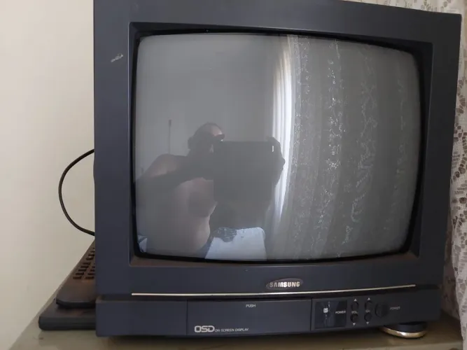 TV tubo antiga 14 polegadas samsung