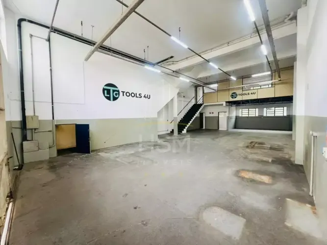 Imóvel para aluguel tem 250 metros quadrados em Demarchi - São Bernardo do Campo - SP