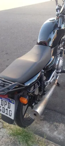 Vendo ou troco por moto de menor valor + volta ou por Titan 99 cg 125 ml Titan 150 twiste