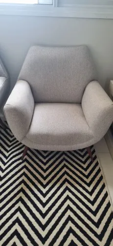 Poltrona recém reformada