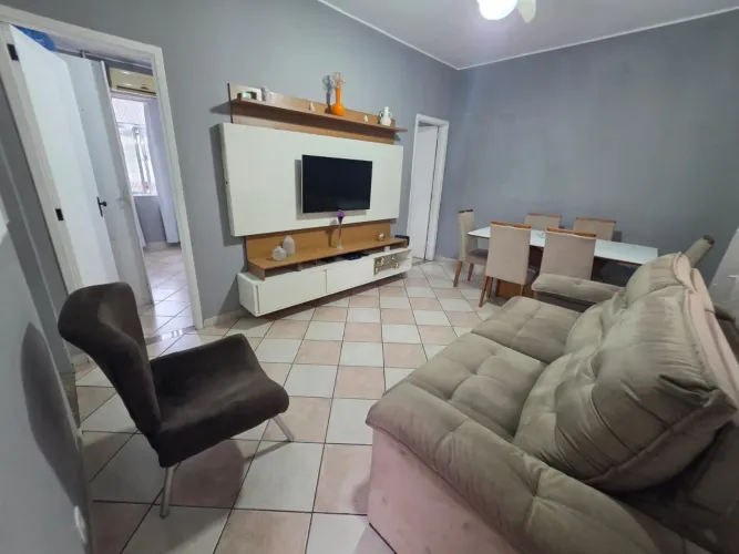 Casa à venda na Rua Conselheiro Paulino, Olaria, Rio de Janeiro - RJ