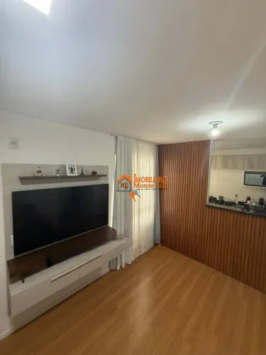 Apartamento com 2 dormitórios à venda, 45 m² por R$ 265.000 - Água Chata - Guarulhos/SP