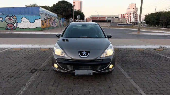 Peugeot 207 Sedan Passion XS 1.6 Flex 16V 4P 2009