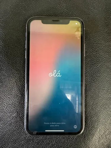 iPhone 11 estado de novo