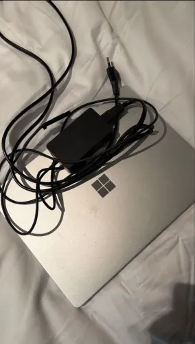 OPORTUNIDADE- Microsoft Surface Laptop Go 2 I5 16gb Ram Ssd 256gb Touchscreen
