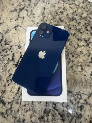 iPhone 12 seminovo