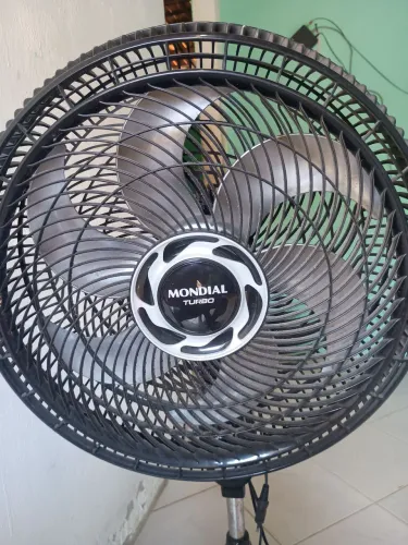 Ventilador Coluna 6 pás , 3 velocidades 