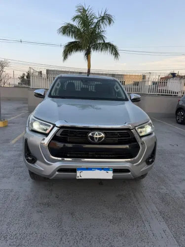 Toyota Hilux CD SRX 4X4 2.8 TDI 16V Diesel Aut. 2021