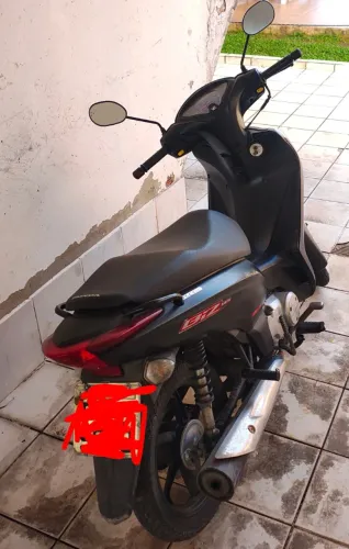Honda biz preta fosca único dono