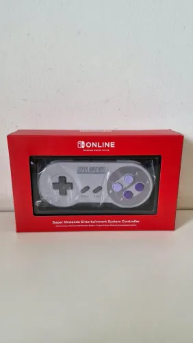 Controle Super Nintendo SNES Nintendo Switch Online (Lacrado)<br>R$ 700