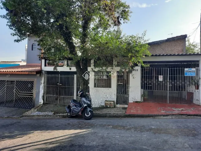 Terreno d e 300m² no Parque Novo Oratório
