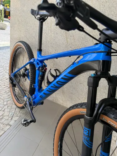 Bicicleta Canyon lux Cf tamanho M