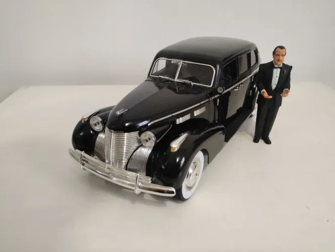 Miniatura Cadillac 1940 filme " O Poderoso Chefão" Jada 1/18