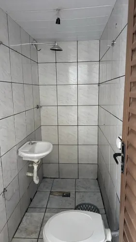 Casa 2 quartos no Bairro Brasil - Água e IPTU inclusos - R$ 800