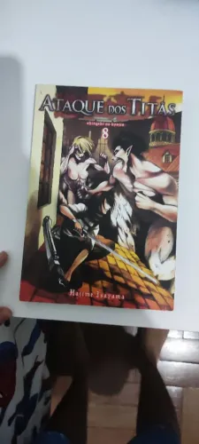 MANGÁ SHINGEKI NO KYOJIN VOLUME 8