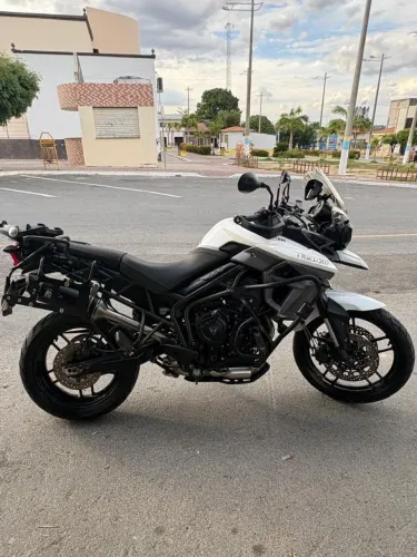 Triumph Tiger 800 XR !! LINDA