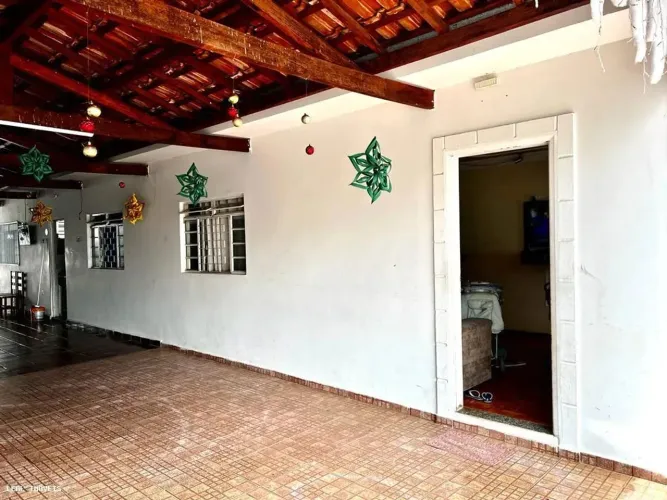 Casa para Venda em Pirapozinho, BELA VISTA, 4 dormitórios, 1 suíte, 2 banheiros, 3 vagas