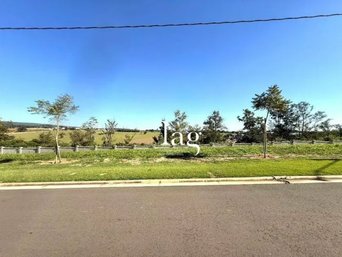 Terreno à venda, 300 m² por R$ 400.000,00 - Condomínio Terras Alpha Nova Esplanada - Votor