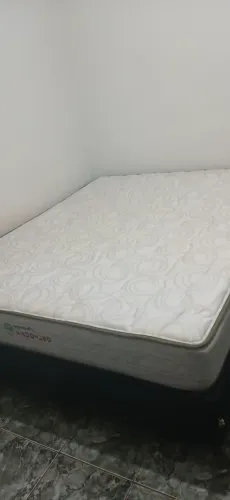 Cama box Queen 