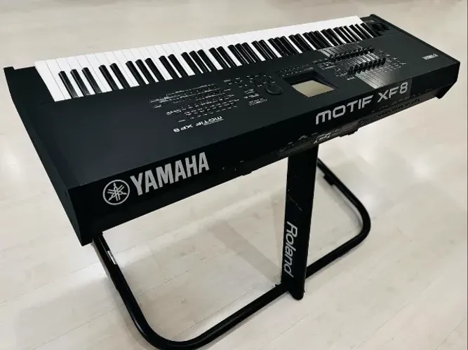 Teclado Yamaha Motif XF8