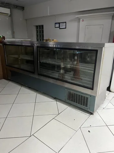 Refrigerador (Geladeira) Horizontal pra Restaurante 