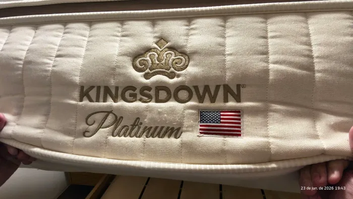 Colchão Kingsdown Platinum tamanho queen