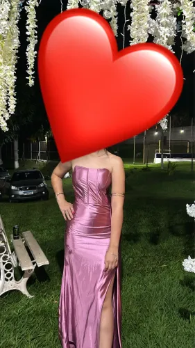Vendo esse vestido lindo Pouquíssimo uso,ótima oportunidade