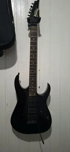 Guitarra Gio Ibanez