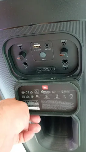 JBL partyboox 710