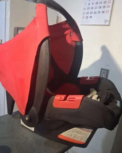 Bebê Conforto Burigotto Touring Evolution SE (vermelho/ preto) Avulso.<br>