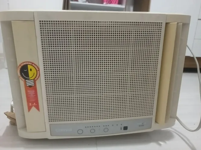 Ar condicionado Consul 10.000 BTUs - GELANDO MUITO BEM!