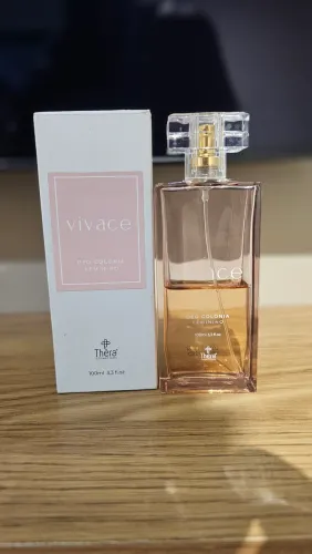 Deo Colônia Vivace Thera Cosméticos, com aproximadamente 50 ml