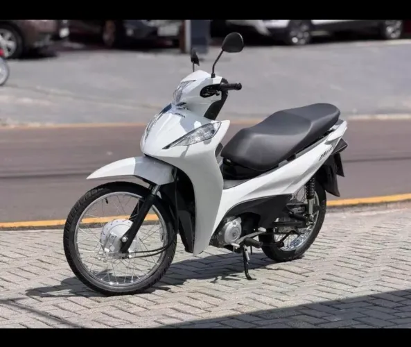 Biz 125 ES