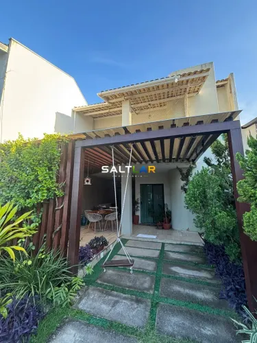 ? CASA DUPLEX EM CONDOMÍNIO JARDIM DE ALICE E PEREIRA ?