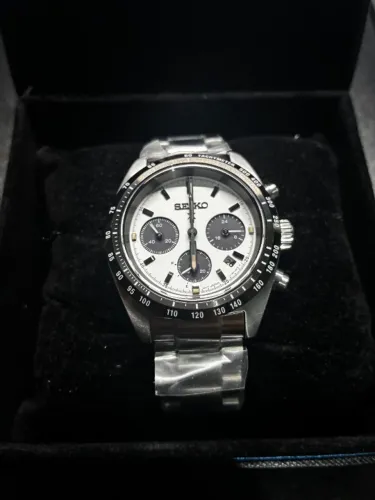 Seiko Prospex Panda SSC813P1 