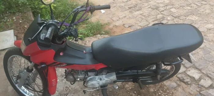 Vender motor pop 100 ano 2011 só no ponto de Transferência Valor 5.800 Reais mais
