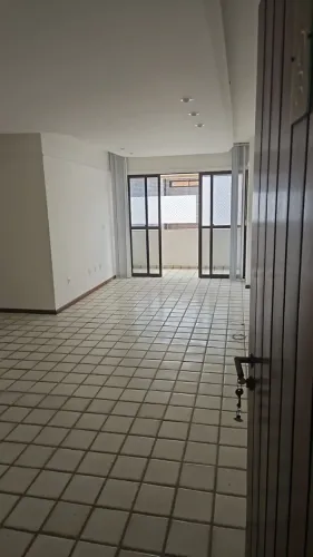 Apartamento para locação no CHAMPS ELYSEES, PONTA VERDE, Maceió, AL