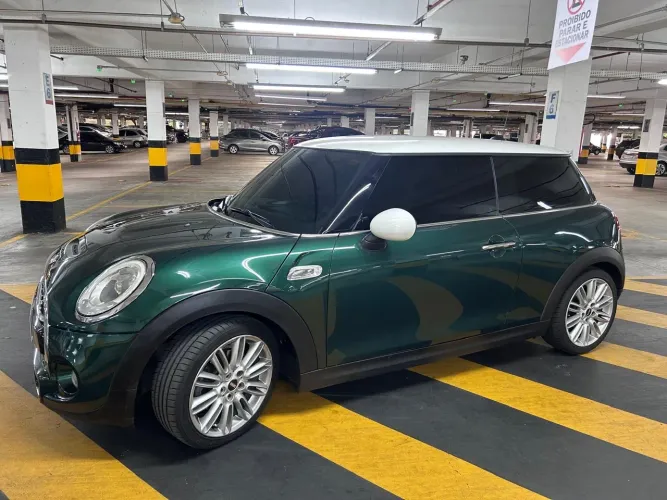 Mini Cooper S 2.0 Turbo 16V 3P Aut. 2015
