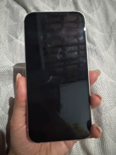 Vendo iphone 13 Rose 128 gb