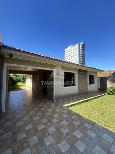 Casa Padrão em Ponta Grossa