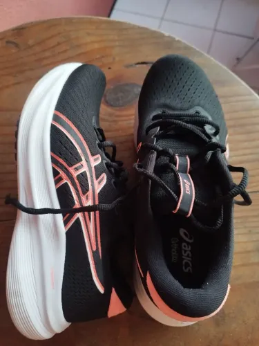 Tênis Asics Ortholit 400 pra vender logo, usado uma vez zerado