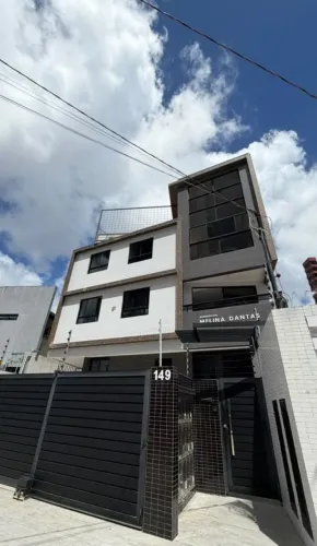 Apartamento com 2 dormitórios para alugar, 58 m² por R$ 2.650,00/mês - Aeroclube - João Pe