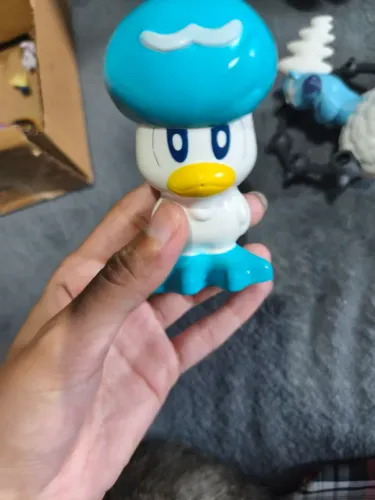 Brinquedo pokémon quaxly
