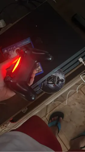 PS4 pro 1TB COM VÁRIOS JOGOS GTA SI BUSCA FAÇO MENOS ZAP *