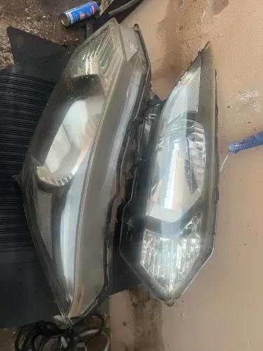 Par de farol HRV 100$