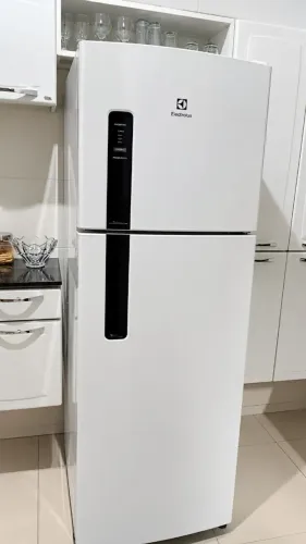 Geladeira Electrolux Frost Free Duplex 400L