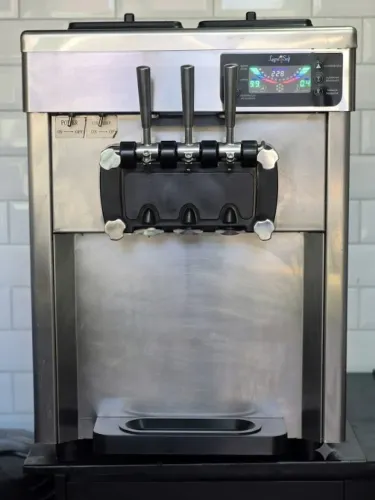 Máquina industrial de sorvetes Logre Soft ou Açai -